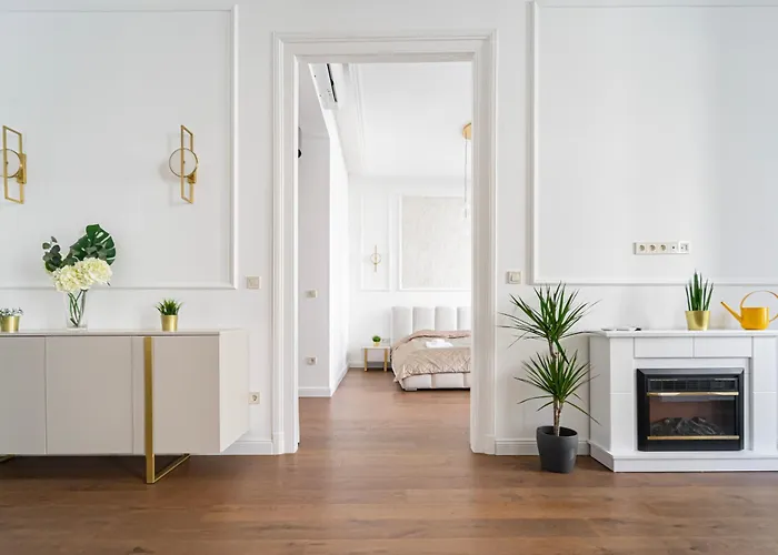 Luxurious N' Elegant Opera In The Heart Of Apartamento *